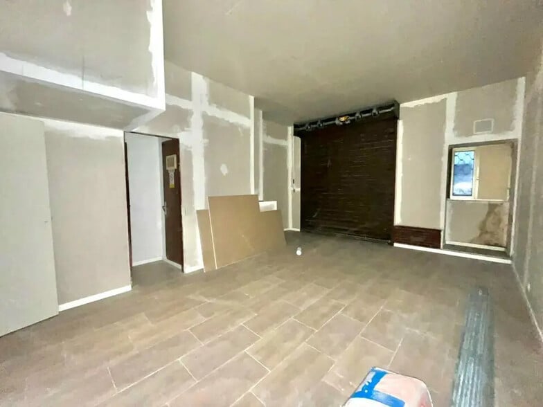 Local commercial dans Vidauban à louer - Photo intérieure – Image 3 sur 6