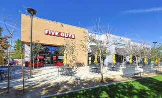 Plus de détails pour 8420-8440 Balboa Blvd, Northridge, CA - Local commercial à vendre