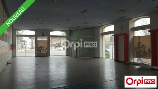 Plus de détails pour Local commercial à louer