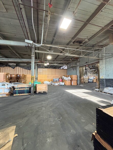 6225 State Rd, Philadelphia, PA à louer - Photo de l’immeuble – Image 3 sur 4