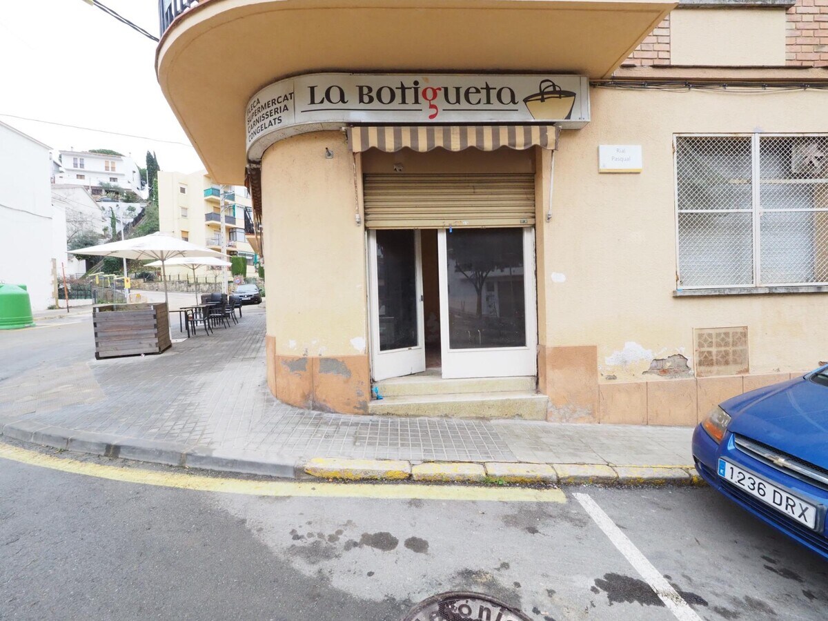 Arenys de Munt, BAR 08358 - Lot DR - - Photo intérieure - Image 1 of 8