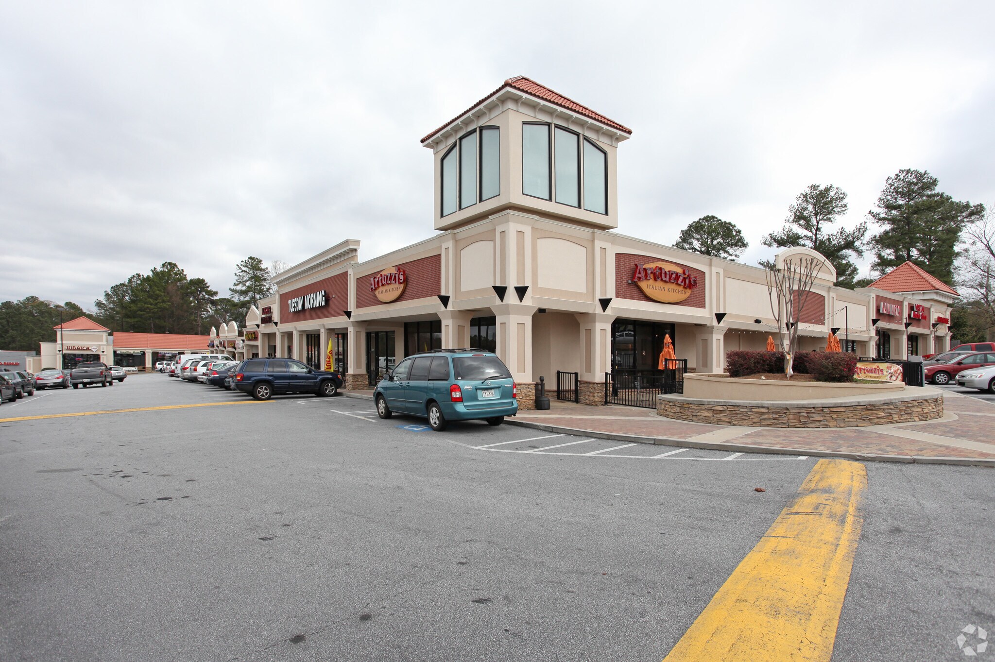 2149 Briarcliff Rd NE, Atlanta, GA à louer Photo de l’immeuble– Image 1 sur 6