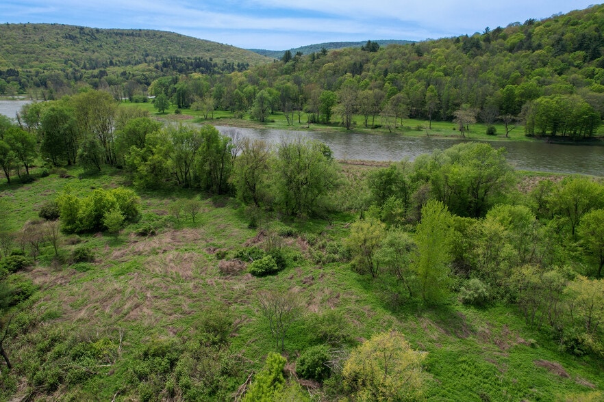 0 LaBarre St., Hancock, NY à vendre - Aérien – Image 2 sur 3