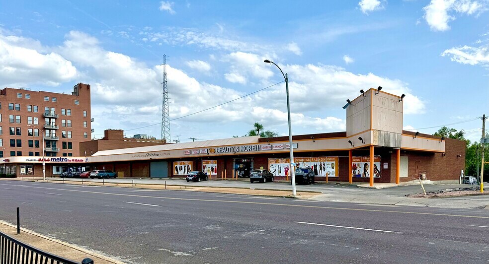 4940-4956 Delmar Blvd, Saint Louis, MO à louer - Photo principale – Image 1 sur 4