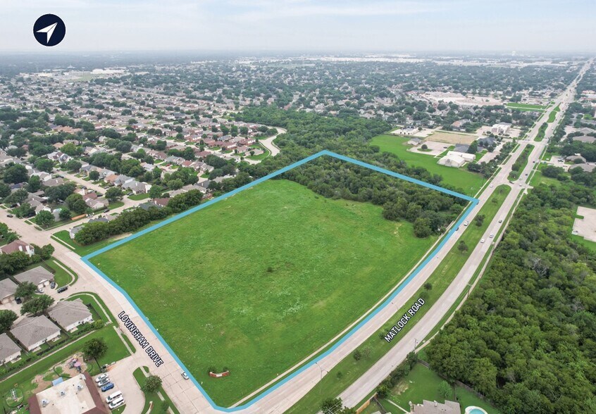 5800 Matlock Rd, Arlington, TX à vendre - Photo de l’immeuble – Image 2 sur 9