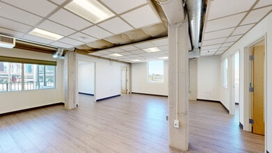 80 SE Madison St, Portland, OR à louer Numérisation 3D Matterport– Image 1 sur 7