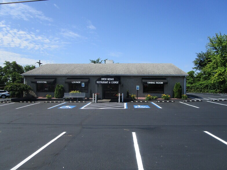 1456 Lincoln Hwy, North Versailles, PA à vendre - Photo de l’immeuble – Image 2 sur 44