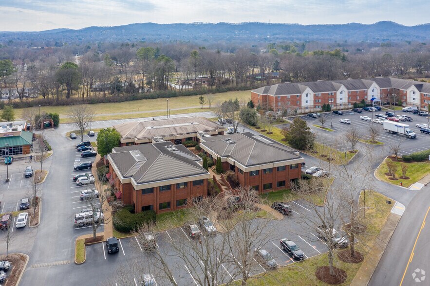 5123 Virginia Way, Brentwood, TN à vendre - Aérien – Image 2 sur 6