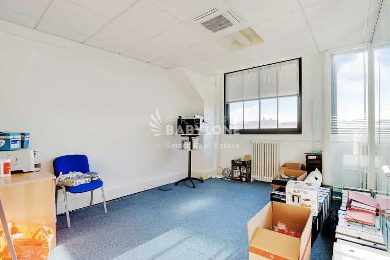 Bureau dans Paris à louer - Photo intérieure – Image 3 sur 5