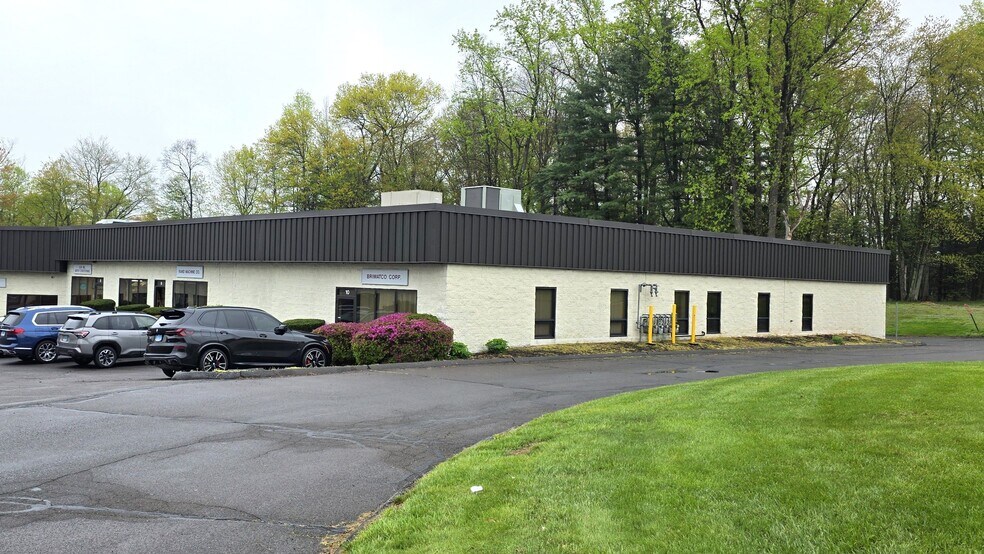 1486 Highland Ave, Cheshire, CT à louer - Photo de l’immeuble – Image 2 sur 4