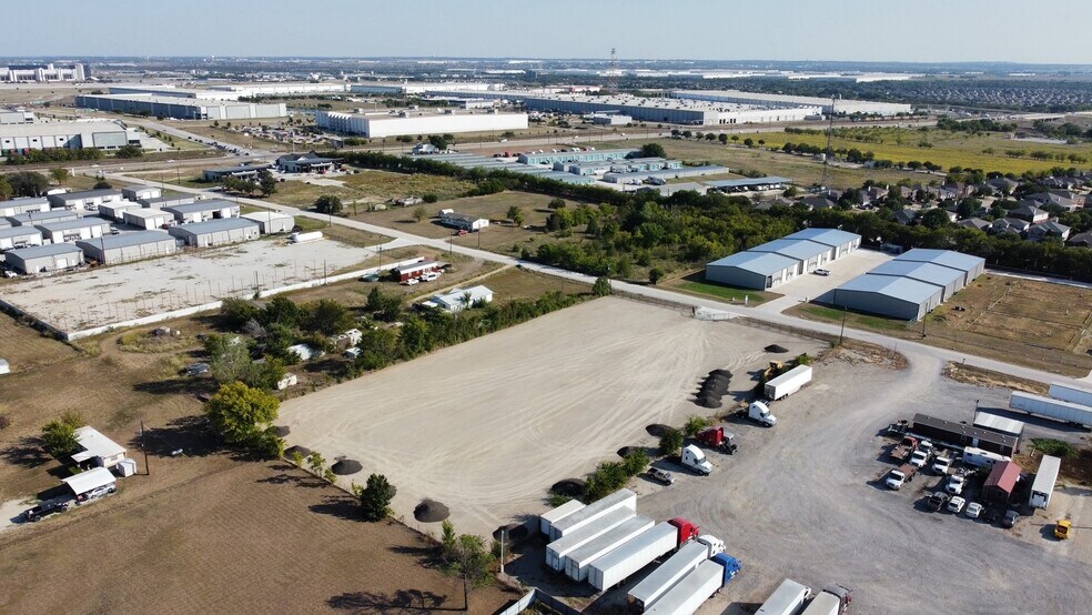 17539 Matany Rd, Justin, TX à vendre - Aérien – Image 1 sur 5