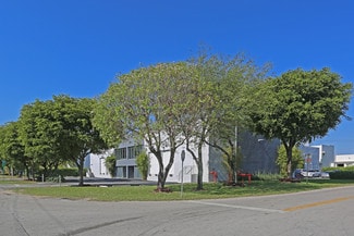 Plus de détails pour 6392-6394 NW 84th Ave, Miami, FL - Industriel/Logistique à louer