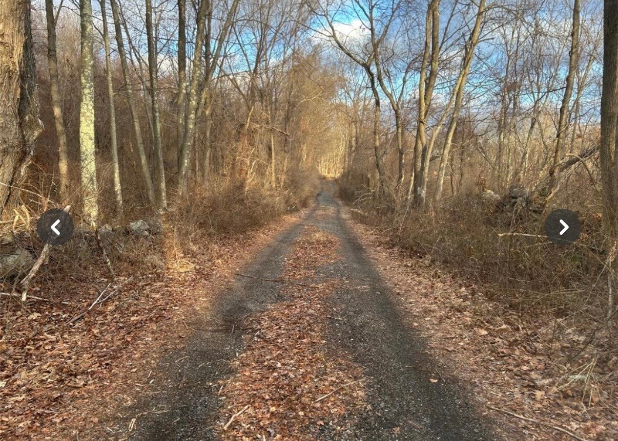 100 Ten Acre ln, Brewster, NY à vendre Photo principale– Image 1 sur 4