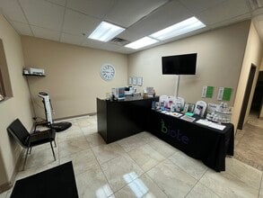 5875 S Rainbow Blvd, Las Vegas, NV à louer Photo intérieure– Image 1 sur 14