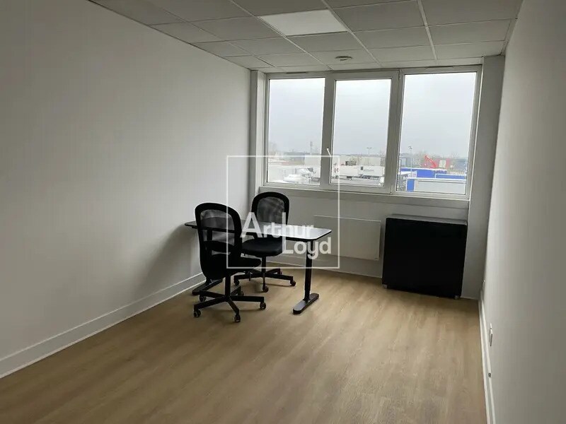 Bureau dans Moissy-Cramayel à louer Photo intérieure– Image 1 sur 5