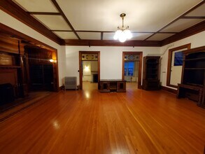 401 Broadway, Tacoma, WA à louer Photo intérieure– Image 2 sur 21