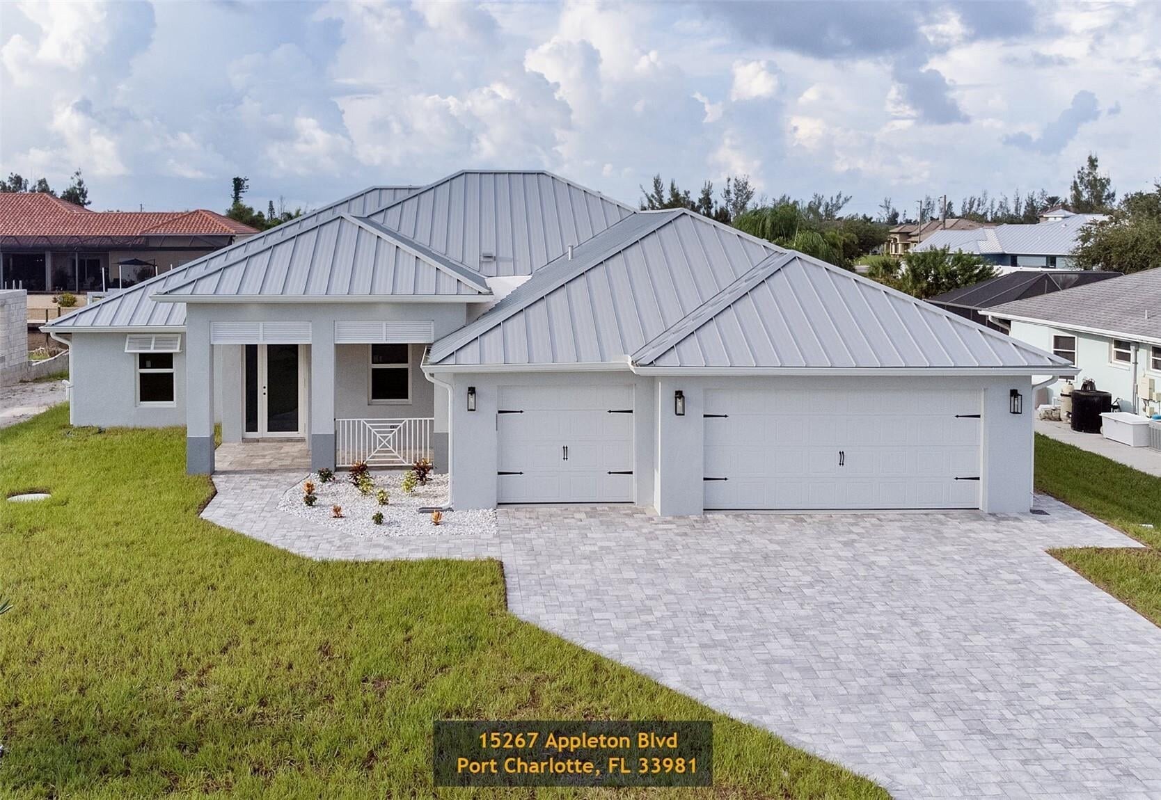 15267 Appleton Blvd, Port Charlotte, FL à vendre Photo principale– Image 1 sur 4