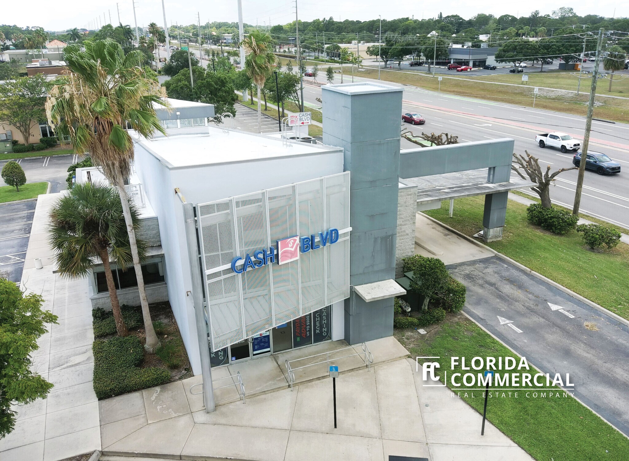10200 S US Highway 1, Port Saint Lucie, FL à louer Photo de l’immeuble– Image 1 sur 23