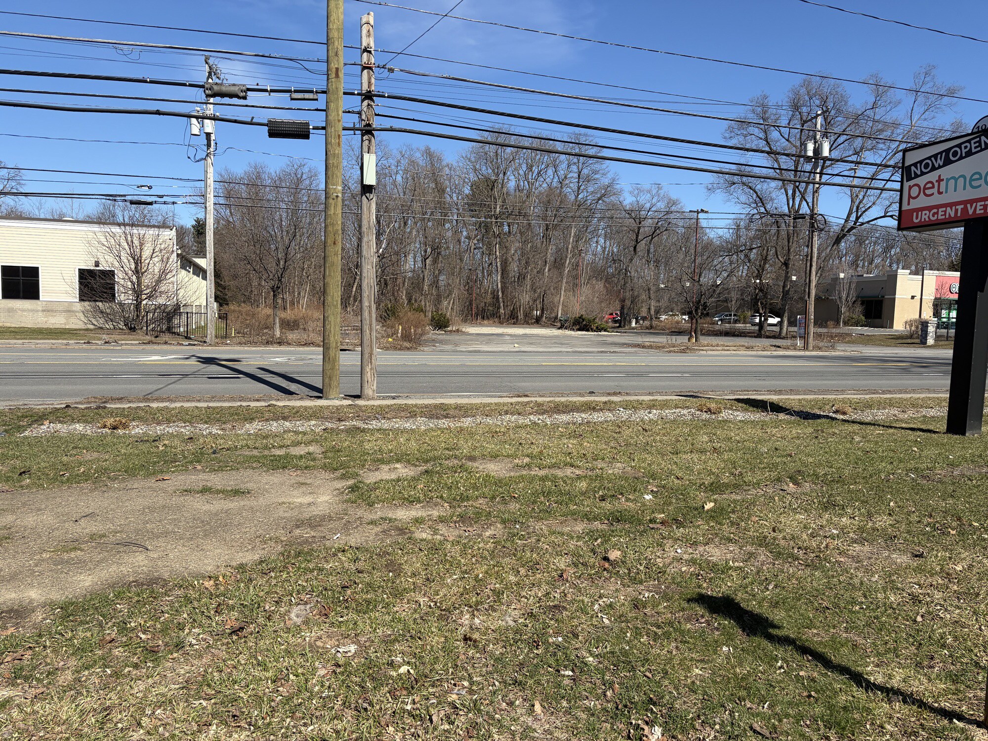 1933 Central Ave, Albany, NY à louer Photo principale– Image 1 sur 5