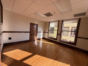 3 W Garden St, Pensacola, FL à louer Photo intérieure– Image 2 sur 3