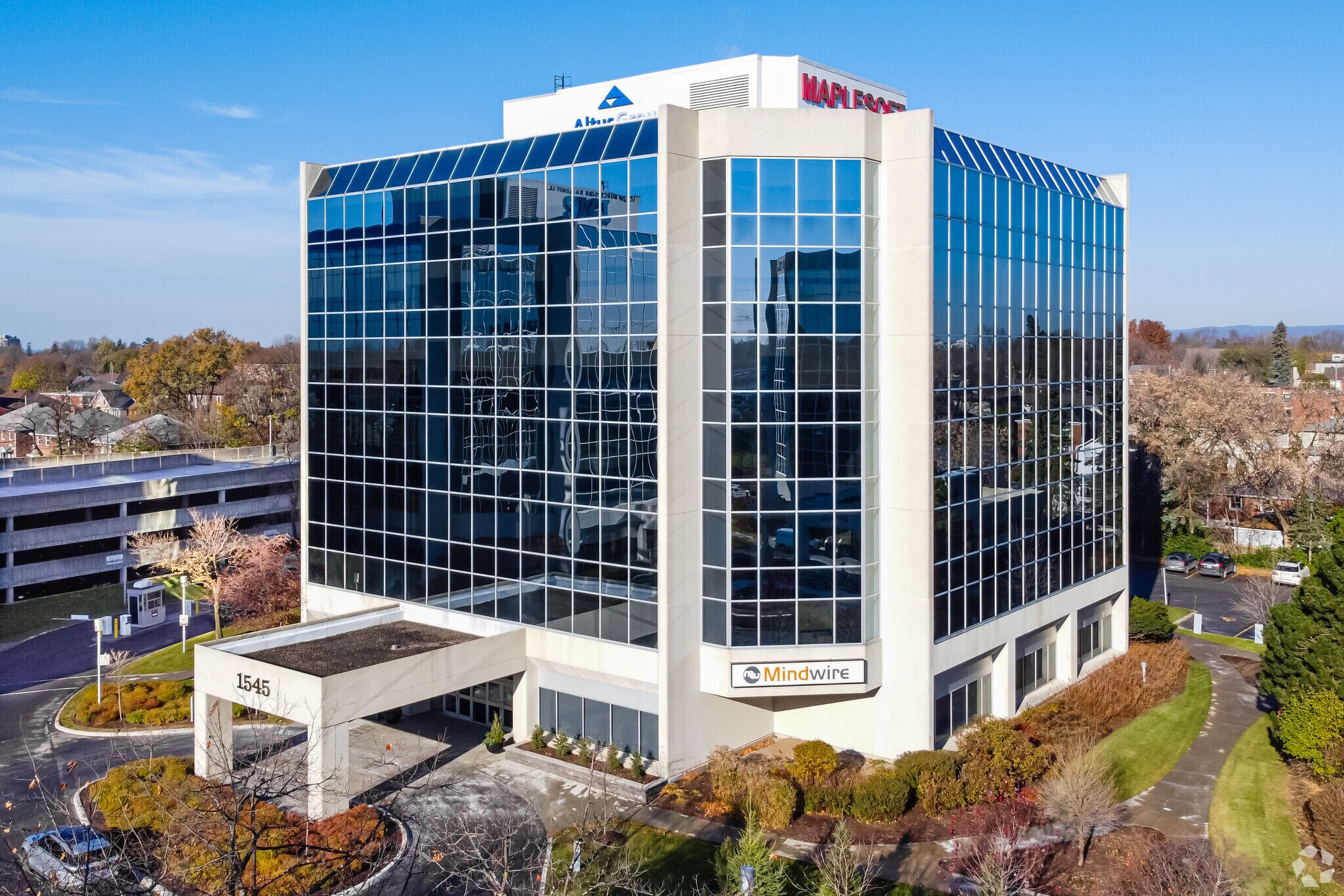 1545 Carling Ave, Ottawa, ON à louer Photo principale– Image 1 sur 6