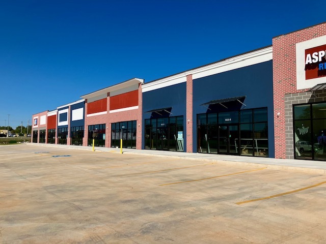6625 S Elm Pl, Broken Arrow, OK à louer - Photo de l’immeuble – Image 1 sur 4