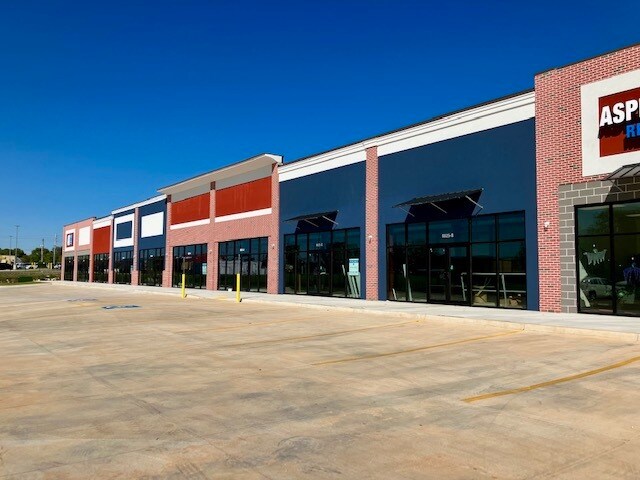 6625 S Elm Pl, Broken Arrow, OK à louer Photo principale– Image 1 sur 5