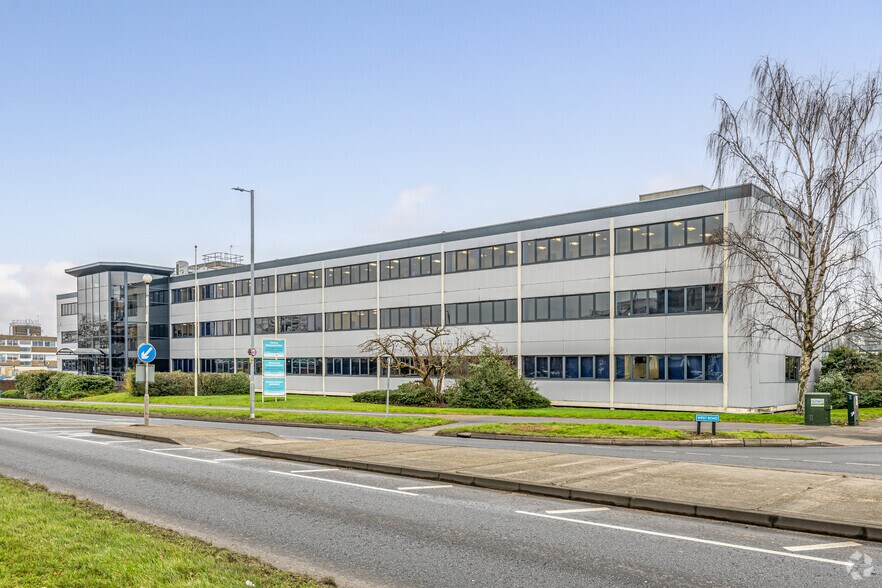 Edinburgh Way, Harlow à louer - Photo de l’immeuble – Image 3 sur 7