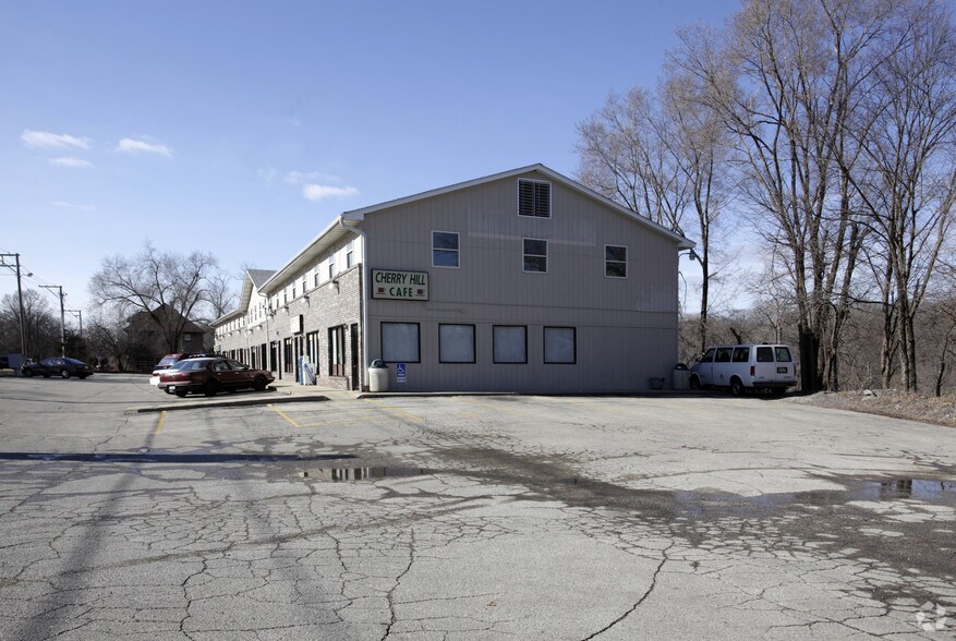 2603 E Cass St, Joliet, IL à louer - Photo de l’immeuble – Image 2 sur 5