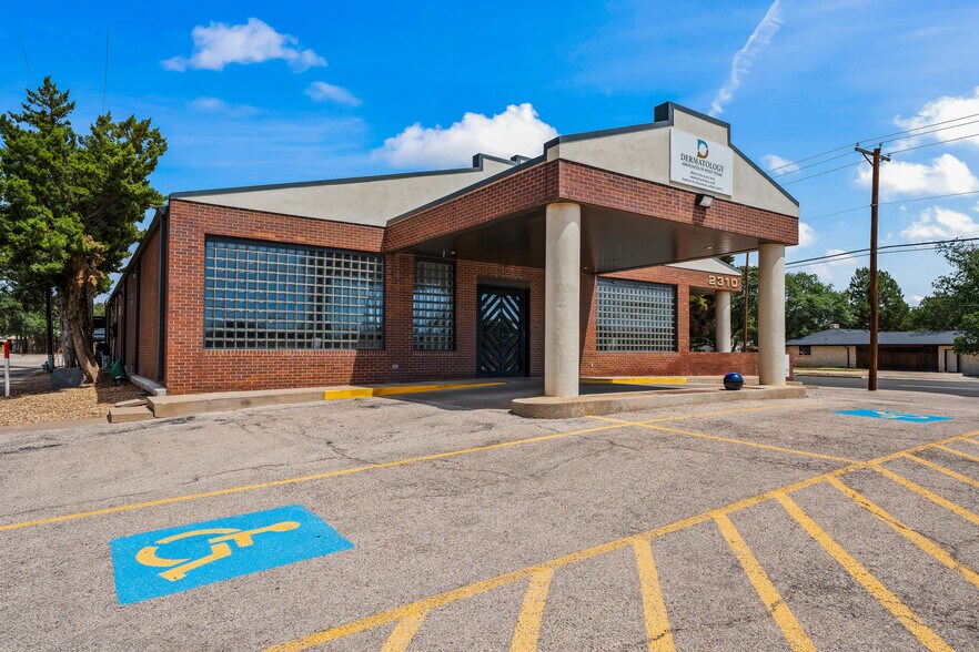 2310 Indiana Ave, Lubbock, TX à vendre - Photo de l’immeuble – Image 2 sur 43
