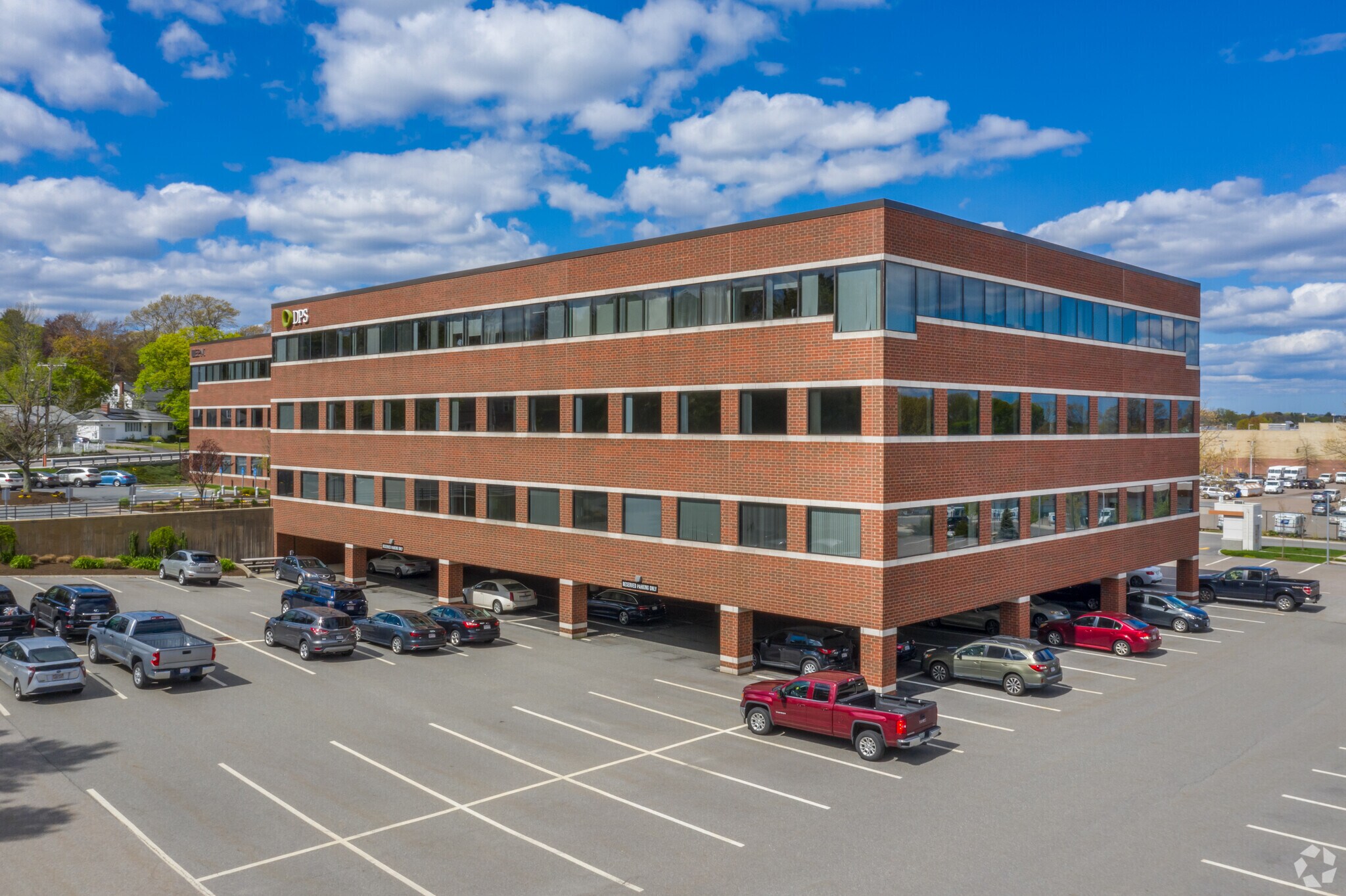 959 Concord St, Framingham, MA à louer Photo principale– Image 1 sur 10
