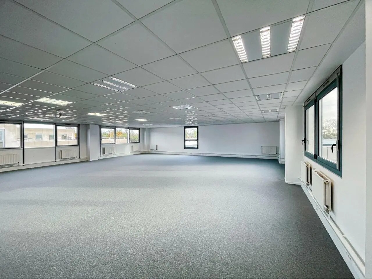 Bureau dans Fontenay-sous-Bois à louer Photo intérieure– Image 1 sur 9