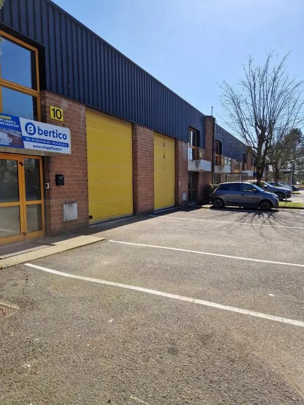 Plus de détails pour 10 Rue Du Bois Du Pont, SAINT-OUEN-L'AUMONE - Bureau, Local d'activités à louer