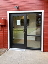 803 SW Industrial Way, Bend, OR à louer Photo intérieure– Image 1 sur 5