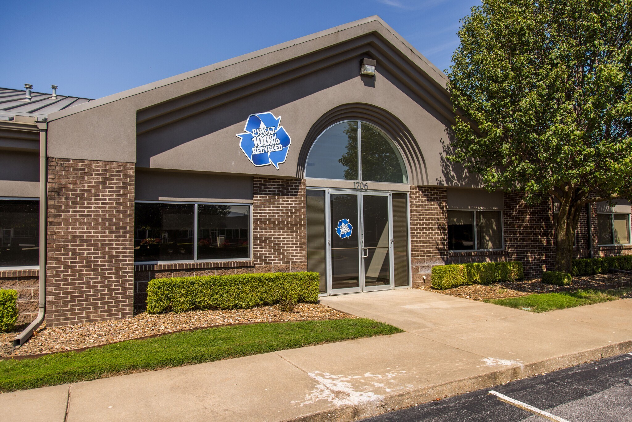 1700 SW Commerce Dr, Bentonville, AR à louer Photo intérieure– Image 1 sur 1