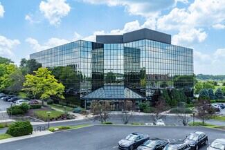 Plus de détails pour 4555 Lake Forest Dr, Blue Ash, OH - Bureau à louer