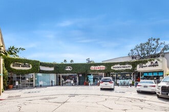 11700-11735 Barrington Ct, Los Angeles, CA à louer Photo de l’immeuble– Image 2 sur 7