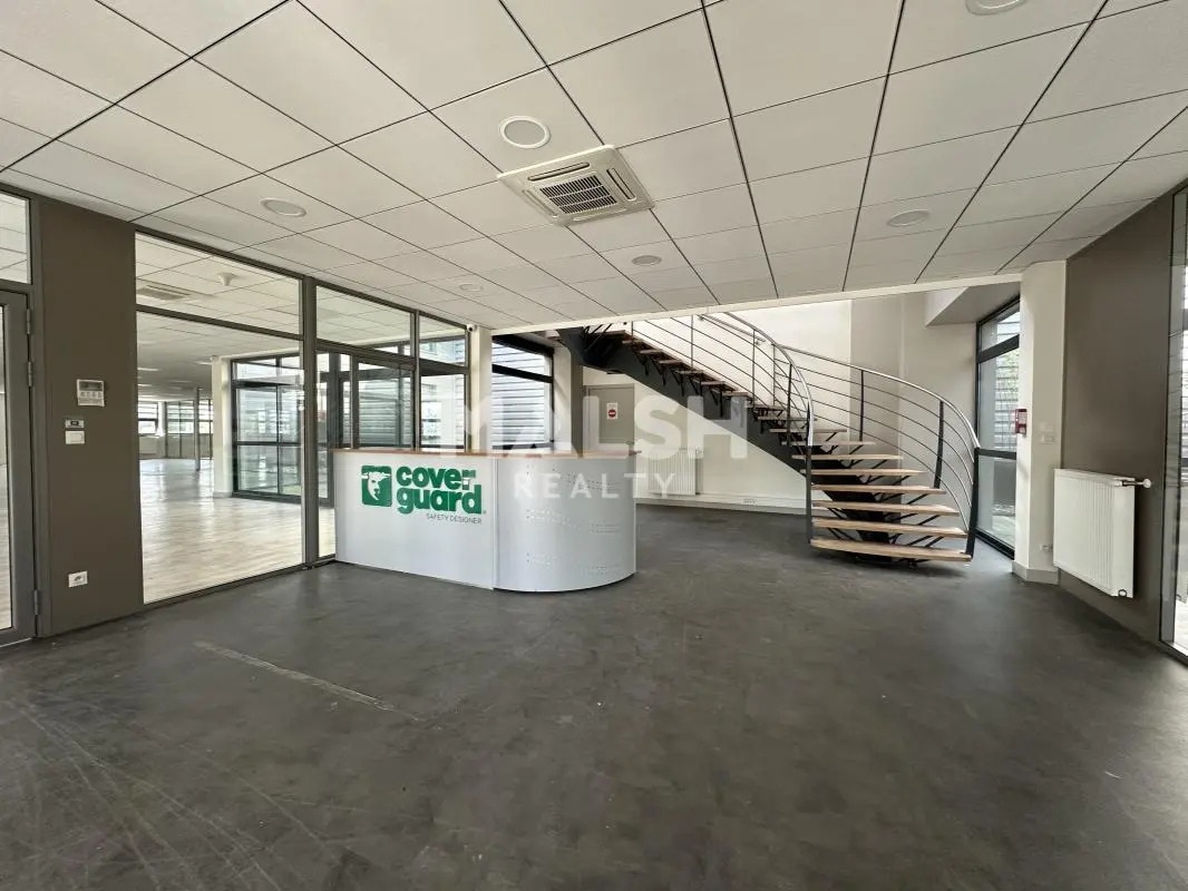 Bureau dans Miribel à louer Photo intérieure– Image 1 sur 4