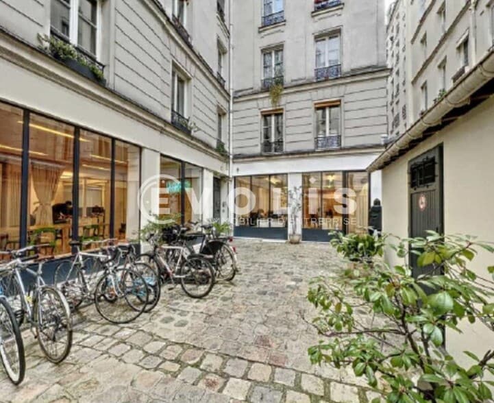 Bureau dans Paris à louer - Photo de l’immeuble – Image 1 sur 13