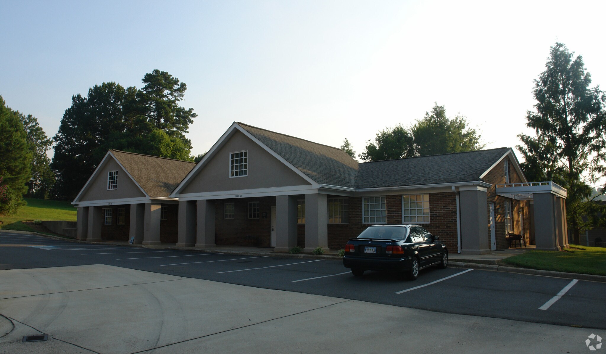 1590 Constitution Ave, Rock Hill, SC à louer Photo principale– Image 1 sur 10