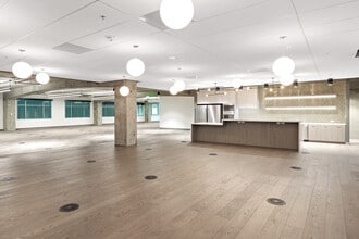 153 Townsend St, San Francisco, CA à louer Photo intérieure– Image 2 sur 4