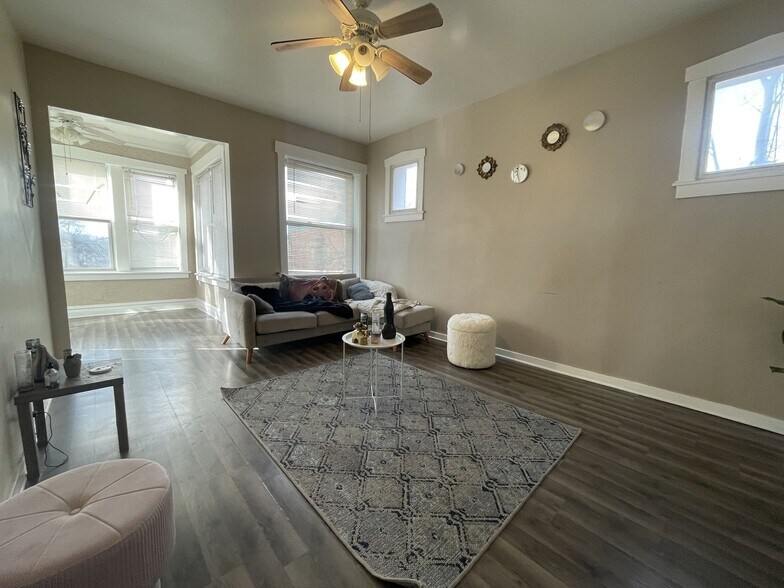 1301 S Avers Ave, Chicago, IL à vendre - Photo de l’immeuble – Image 3 sur 7