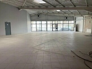 Plus de détails pour Local commercial à louer