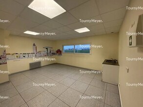 Local d'activités dans La Chevrolière à vendre Photo intérieure– Image 2 sur 4