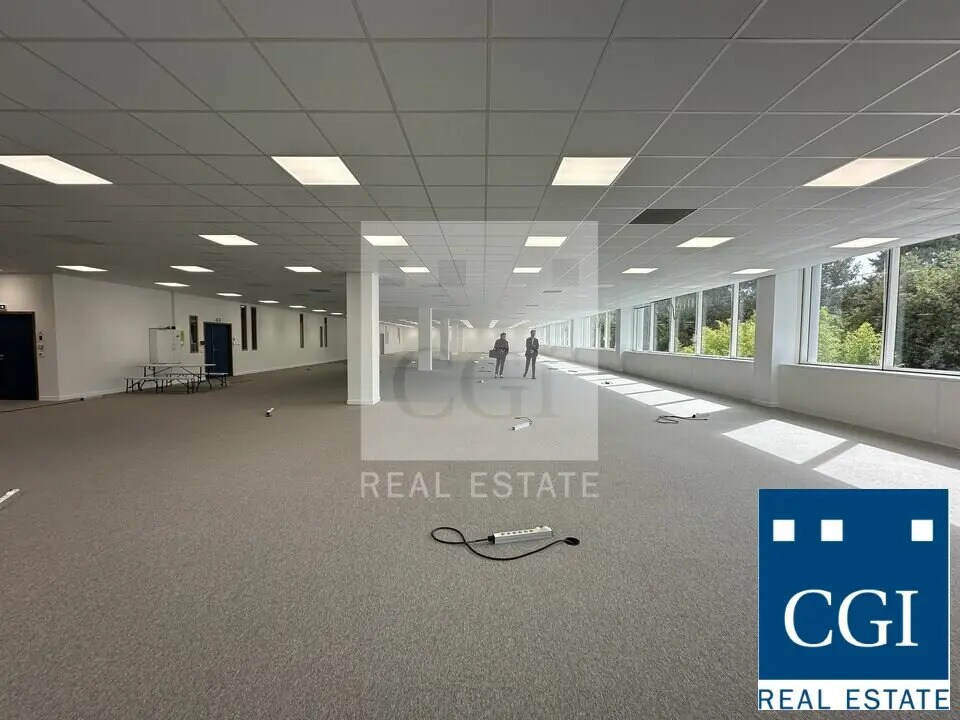 Bureau dans Eybens à louer Photo de l’immeuble– Image 1 sur 9