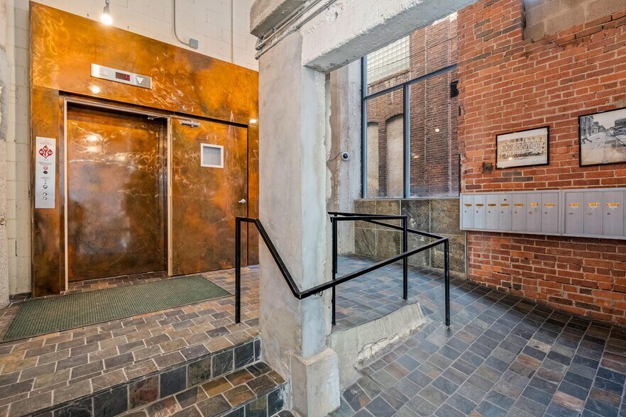 2000 Arapahoe St, Denver, CO à louer - Photo de l’immeuble – Image 3 sur 27