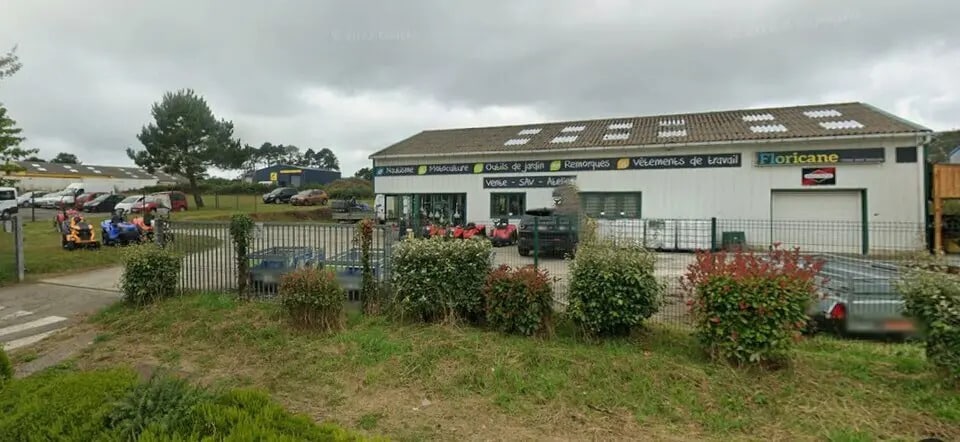 Local d'activités dans Crozon à vendre - Photo de l’immeuble – Image 1 sur 4