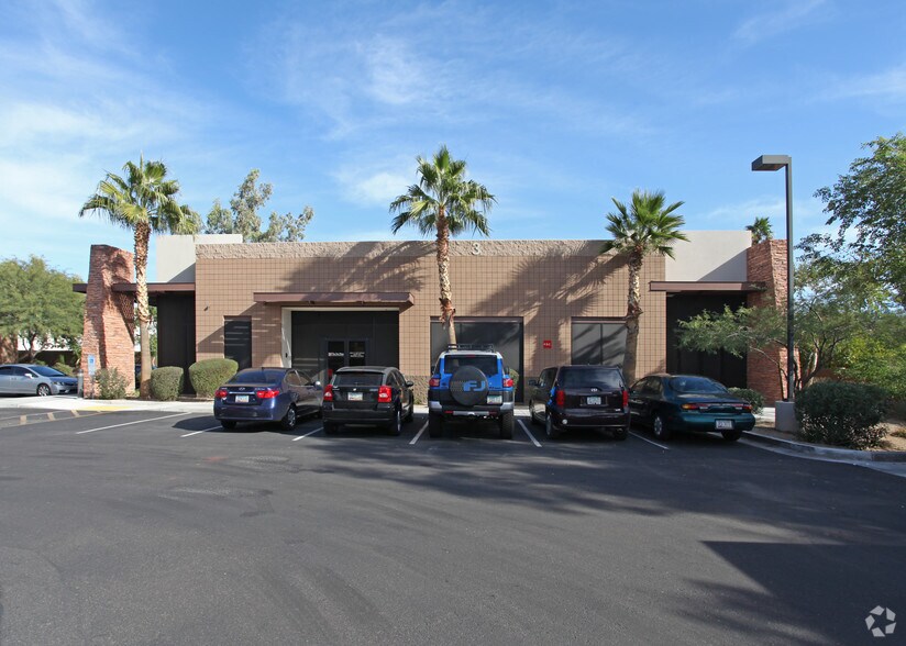 16841 N 31st Ave, Phoenix, AZ à vendre - Photo de l’immeuble – Image 2 sur 4