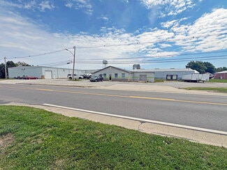 Plus de détails pour 1450-1520 S Mill St, Nashville, IL - Local commercial à louer