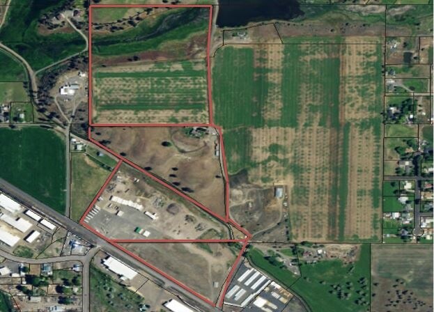 2205-2251 Lon Smith Rd, Prineville, OR à vendre - Photo de l’immeuble – Image 1 sur 5